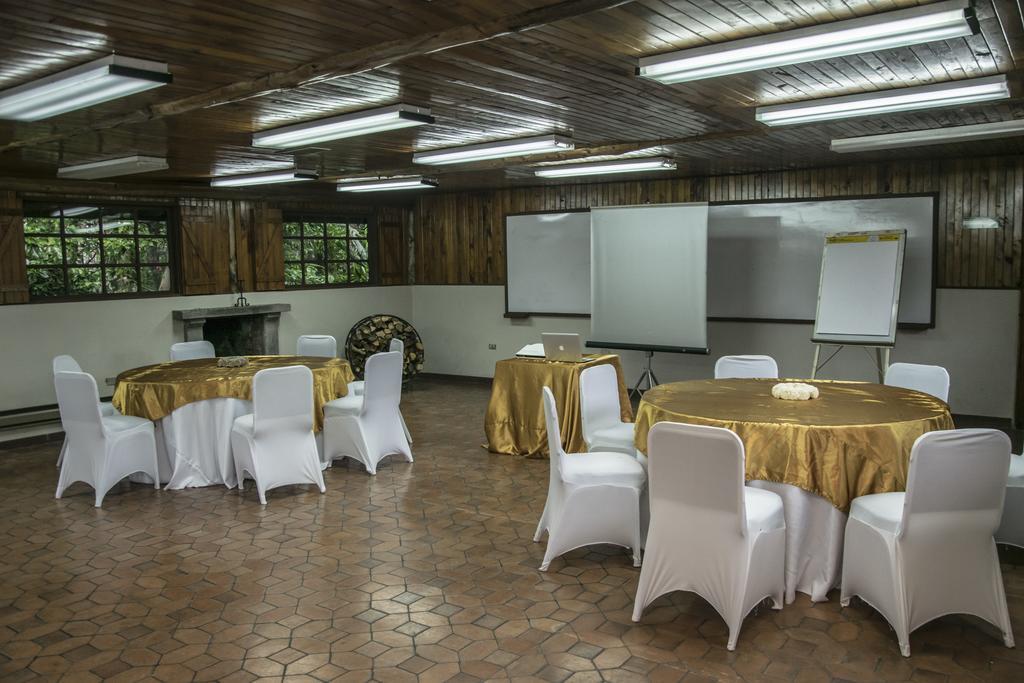 Hotel Chalet Tirol Heredia Zewnętrze zdjęcie
